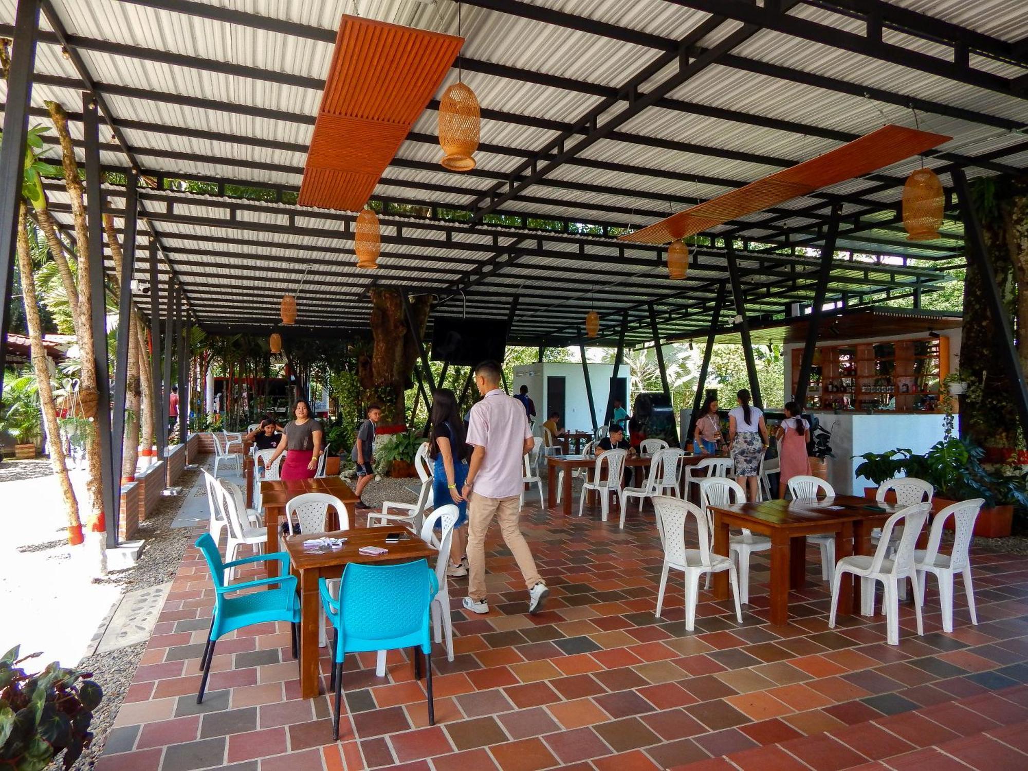 Hotel Campestre Las Palmas Sas Вилавиченцио Екстериор снимка
