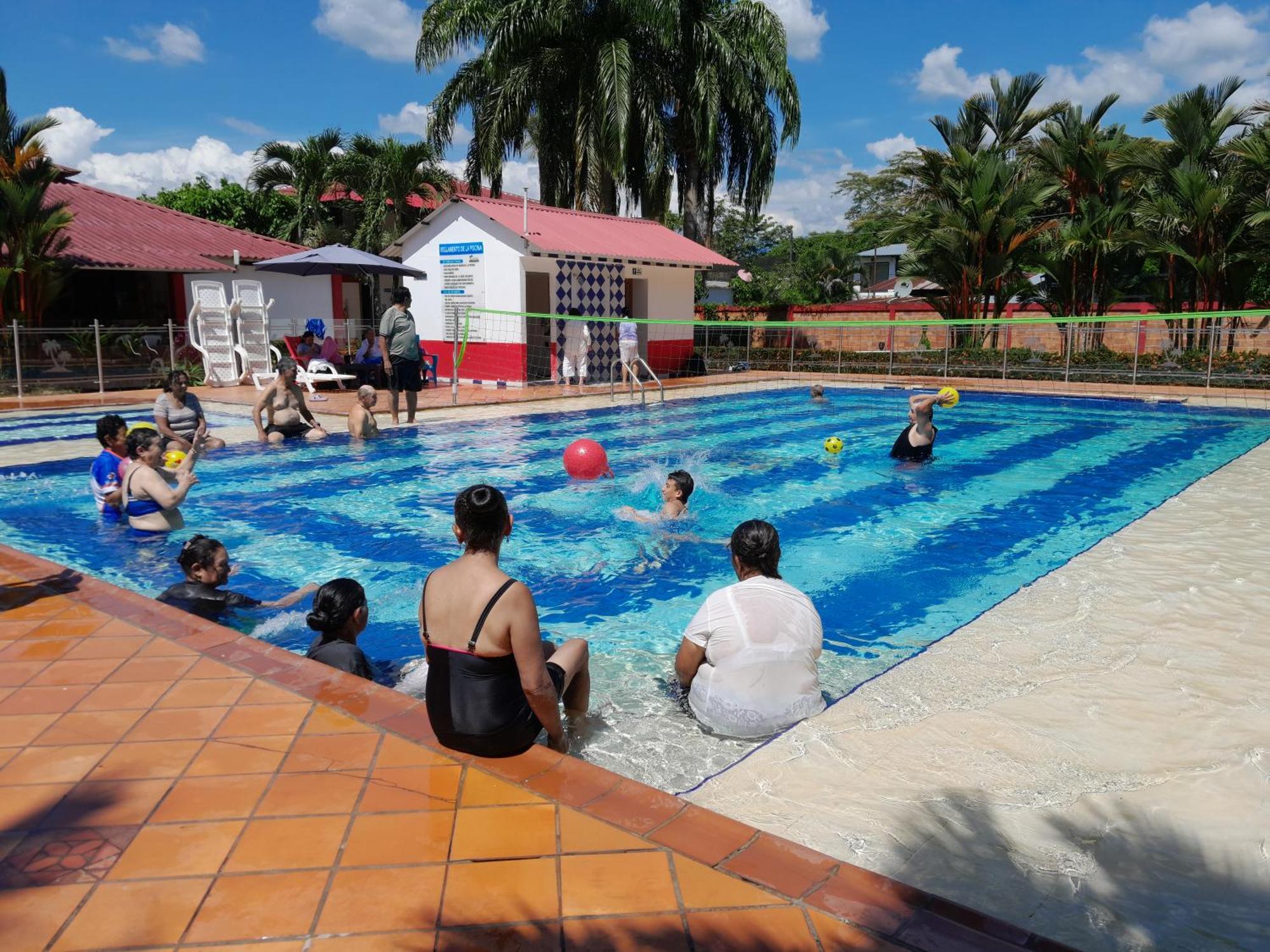Hotel Campestre Las Palmas Sas Вилавиченцио Екстериор снимка