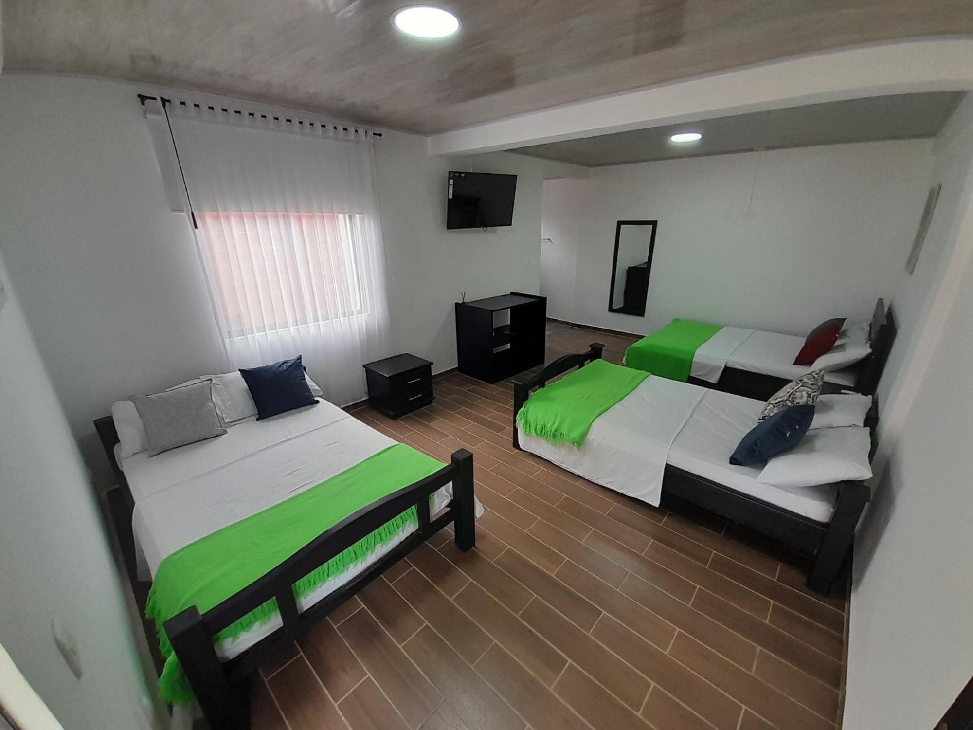 Hotel Campestre Las Palmas Sas Вилавиченцио Екстериор снимка