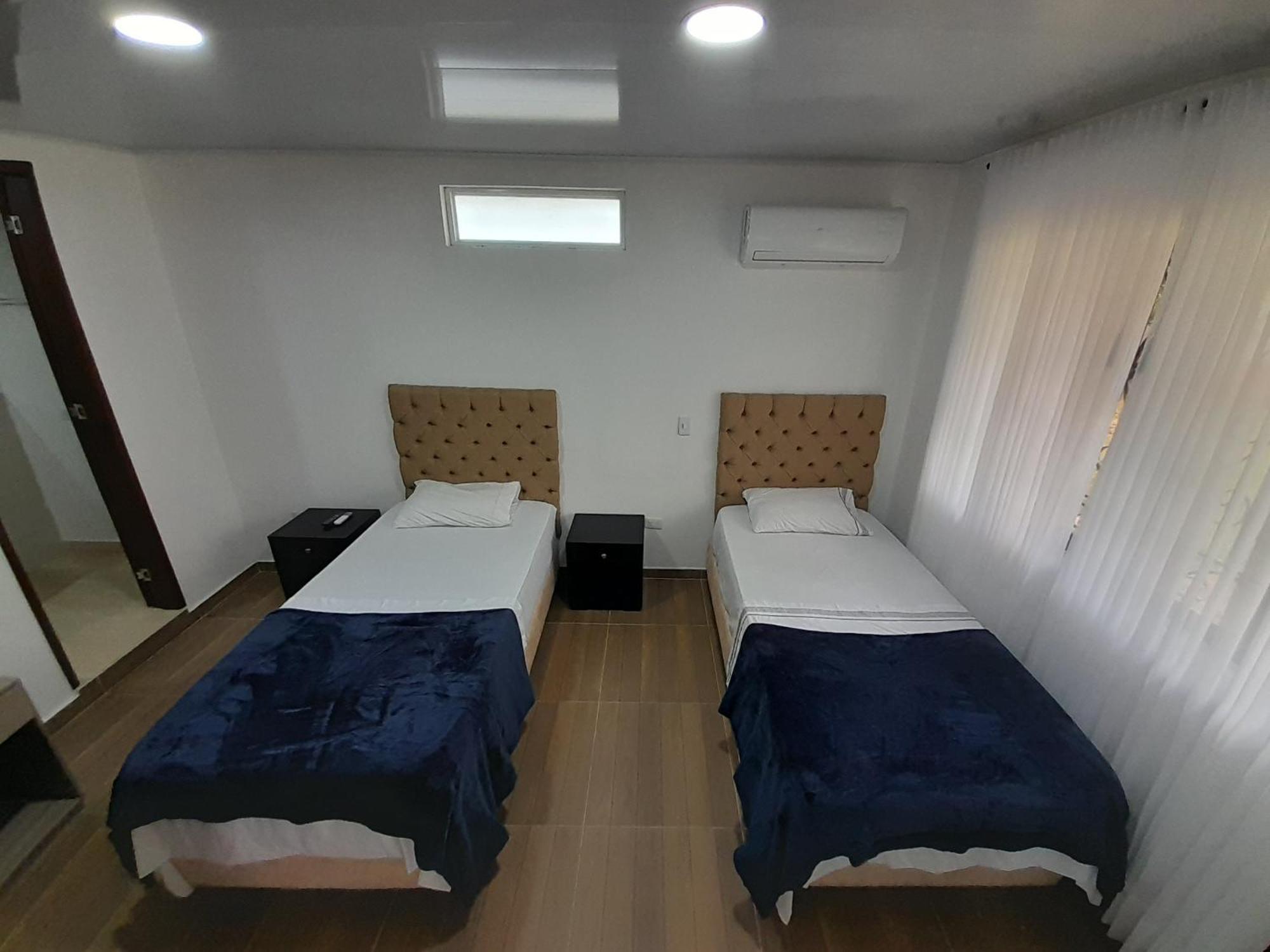 Hotel Campestre Las Palmas Sas Вилавиченцио Екстериор снимка